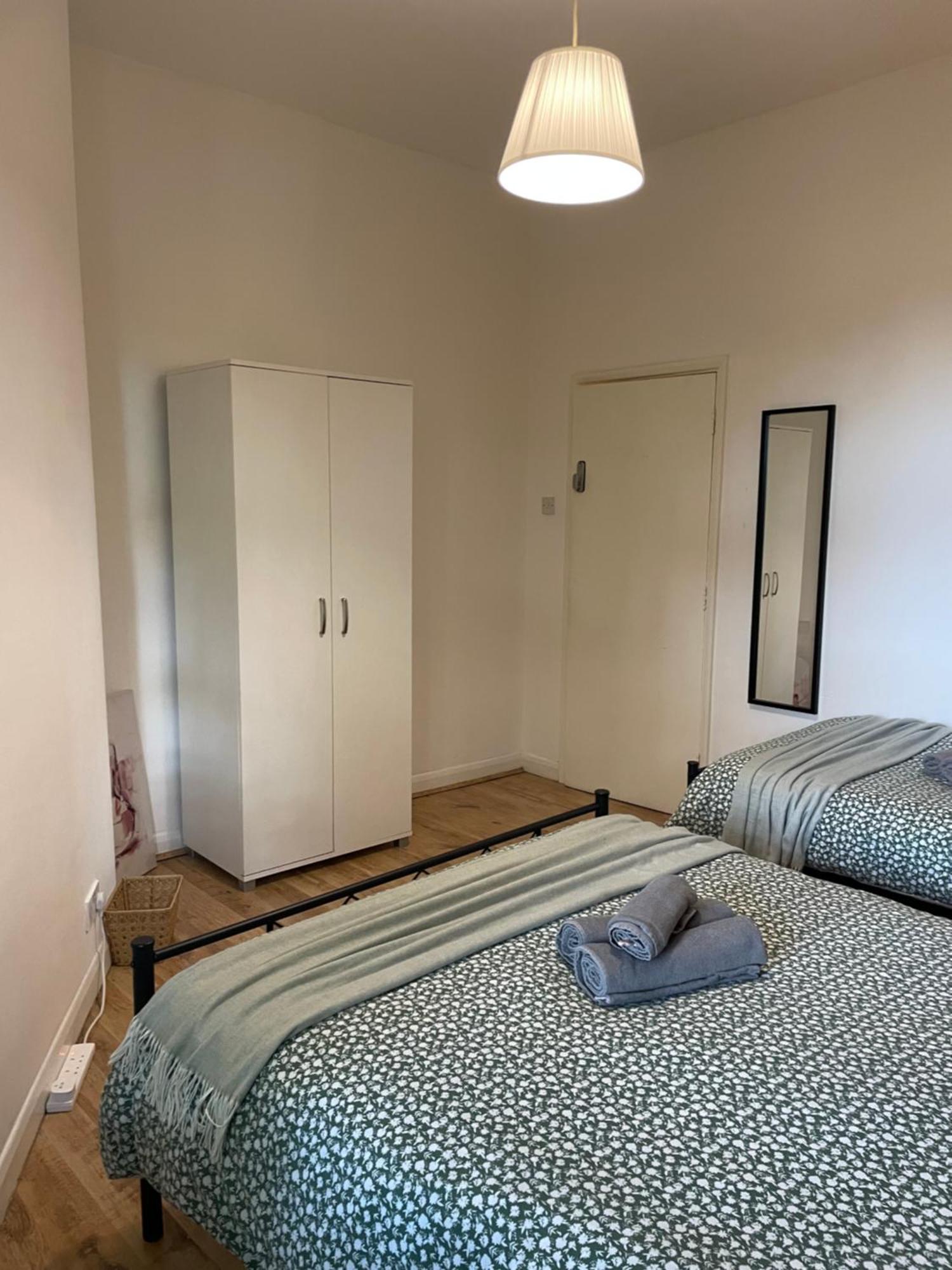 Contemporary Private Rooms Near Central Londen Buitenkant foto